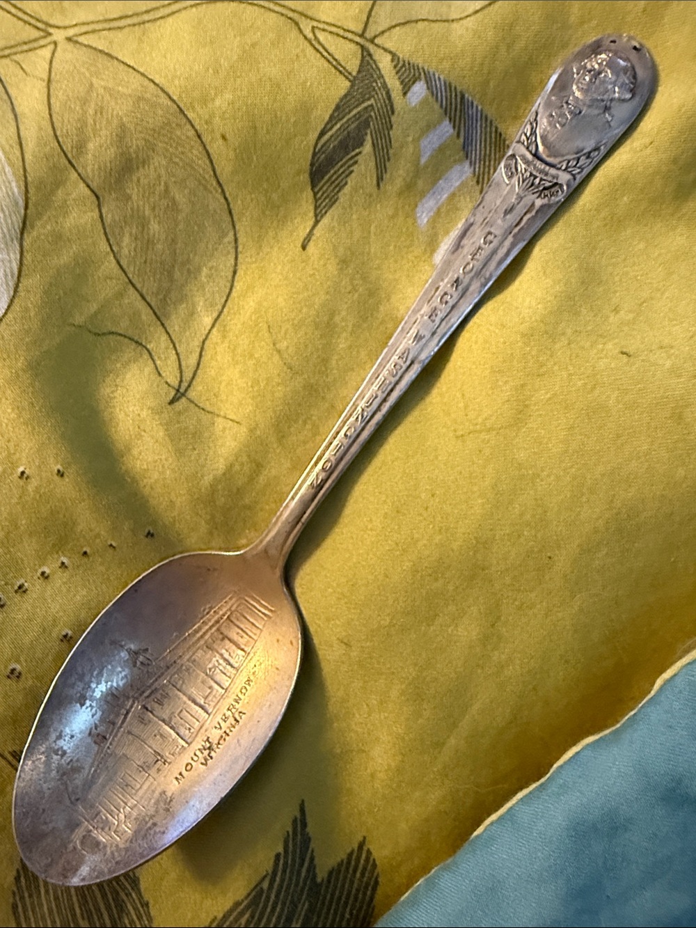 Antique Silver plated, commemorative George Washington, Mount Vernon Spoon
